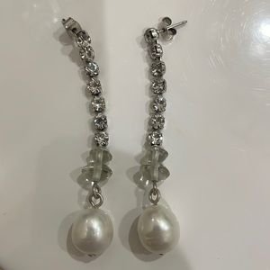 silver diamond earrings
